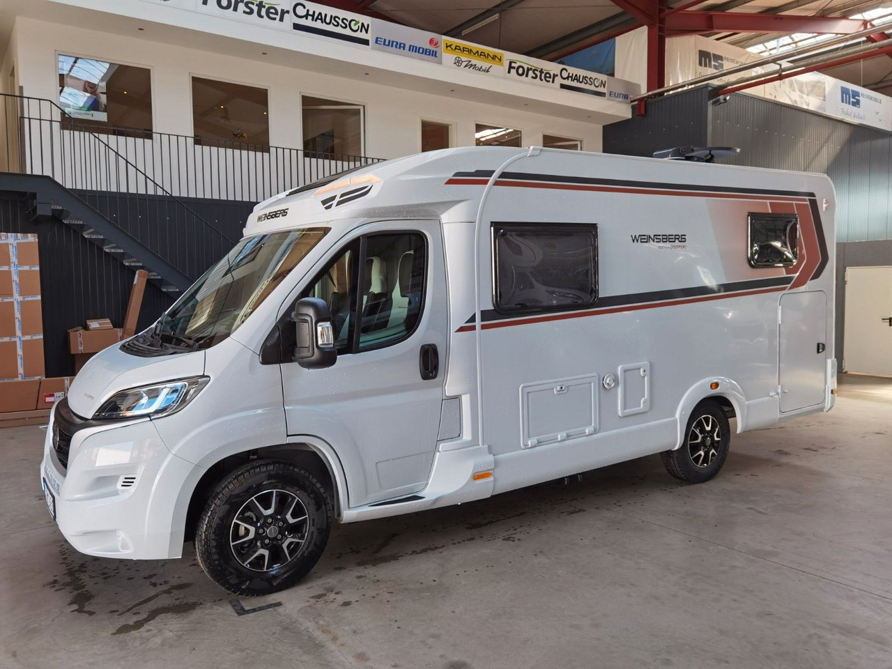 Semi-integrated motorhome Weinsberg CARACOMPACT 600 MEG EDITION-PEPPER/ EINZELBETTEN: picture 6