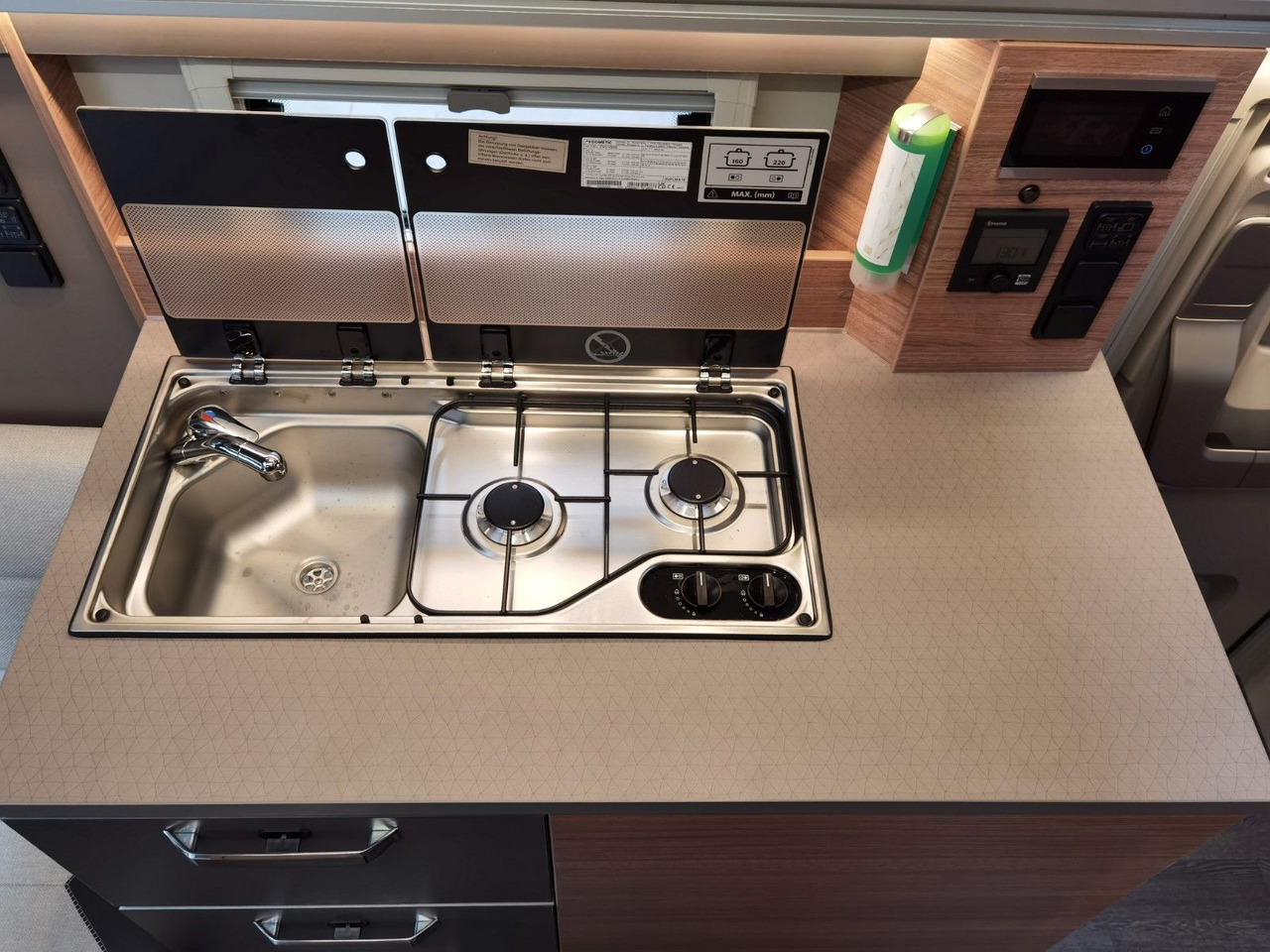 Semi-integrated motorhome Weinsberg X-CURSION CUV 500 LT PEPPER EDITION / 150PS-DSG: picture 20