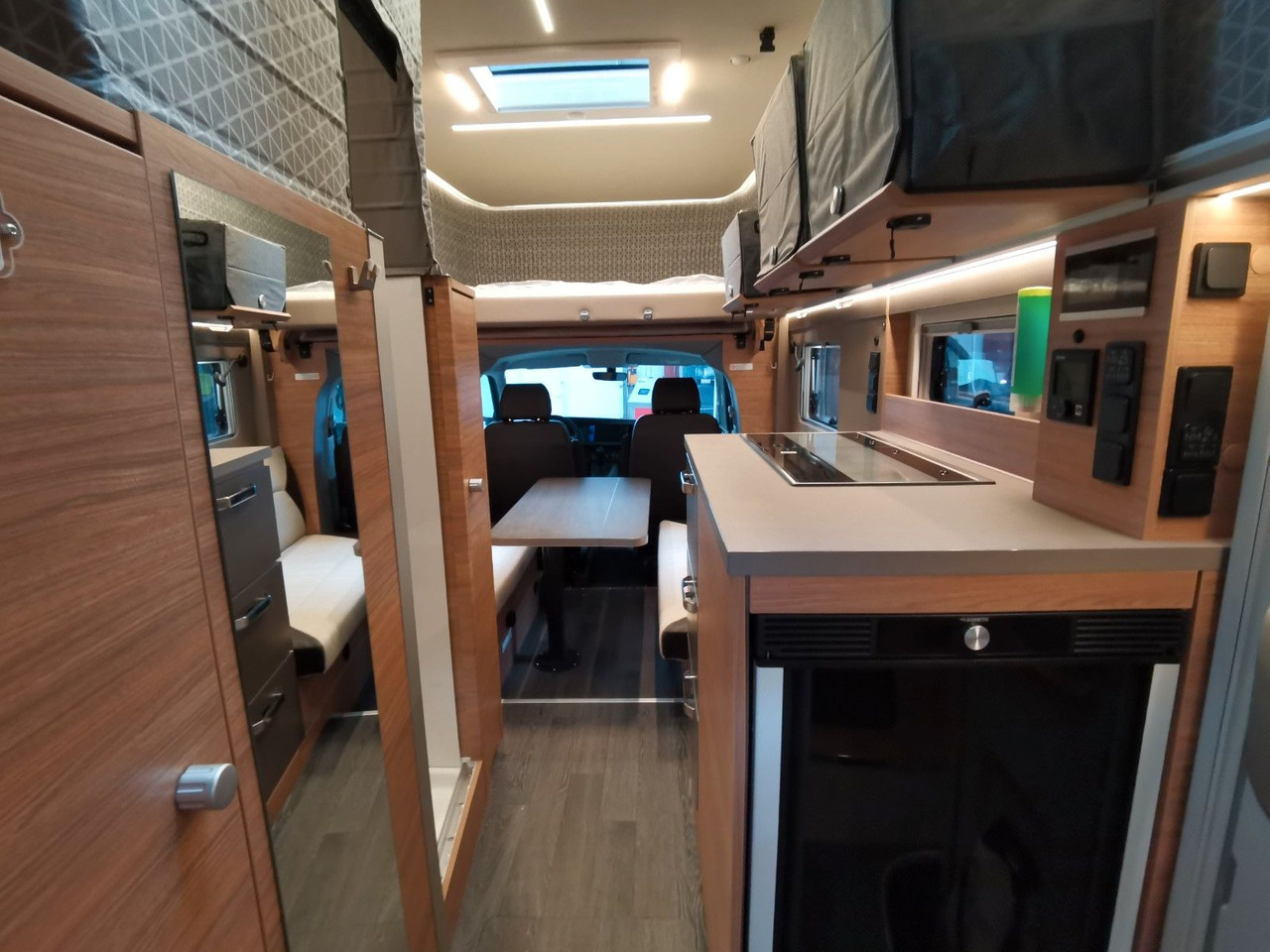 Semi-integrated motorhome Weinsberg X-CURSION CUV 500 LT PEPPER EDITION / 150PS-DSG: picture 25