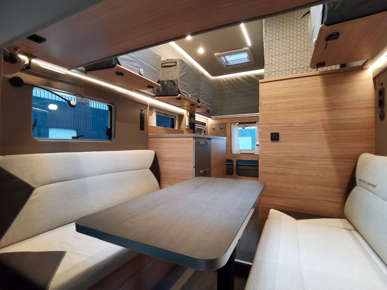 Semi-integrated motorhome Weinsberg X-CURSION CUV 500 LT PEPPER EDITION / 150PS-DSG: picture 16