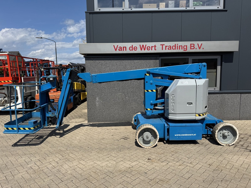 Genie Z-34/22N Knikarmhoogwerker / Arbeitsbuhne 12.5M werkhoogte 2000 - Articulated boom: picture 1 Genie Z-34/22N Knikarmhoogwerker / Arbeitsbuhne 12.5M werkhoogte 2000 - Articulated boom: picture 1