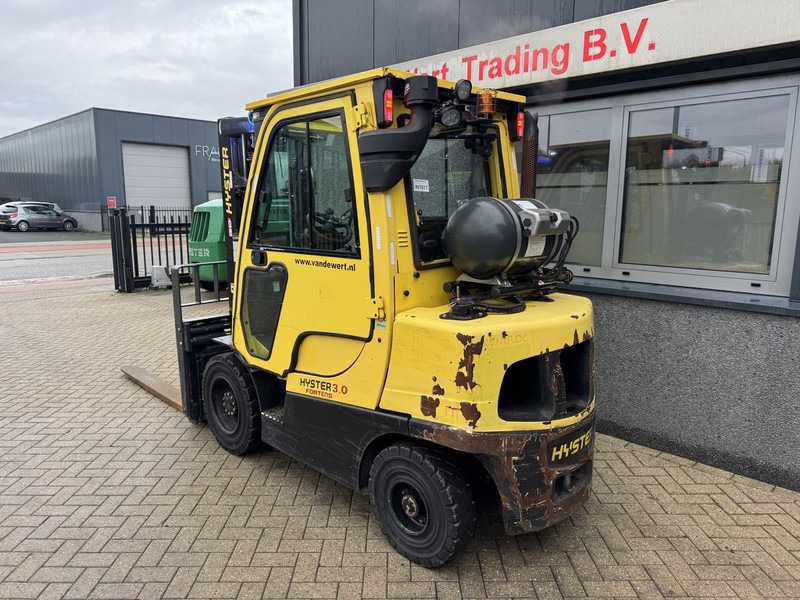 Hyster H3.0FT Duplo 300 Sideshift / Vorkversteller LPG 2018 - LPG forklift: picture 4 Hyster H3.0FT Duplo 300 Sideshift / Vorkversteller LPG 2018 - LPG forklift: picture 4