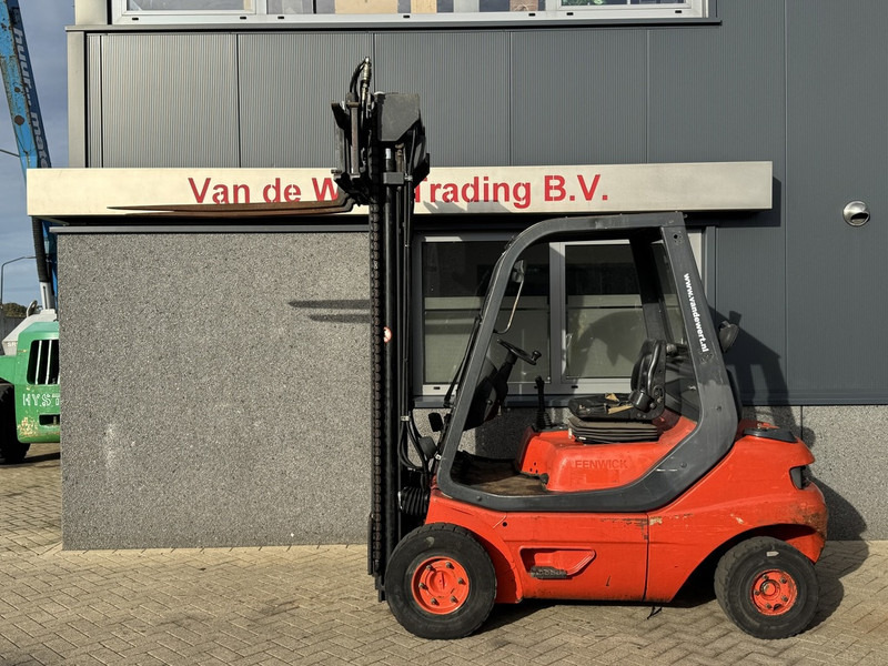 Linde H25D-02 Triplo 640 Freelift / Sideshift / 4e functie Diesel 1995 - Diesel forklift: picture 5 Linde H25D-02 Triplo 640 Freelift / Sideshift / 4e functie Diesel 1995 - Diesel forklift: picture 5