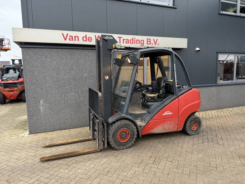 Linde H35D triplo550 Freelift / Sideshift 2007 VW DIESEL - Diesel forklift: picture 2 Linde H35D triplo550 Freelift / Sideshift 2007 VW DIESEL - Diesel forklift: picture 2