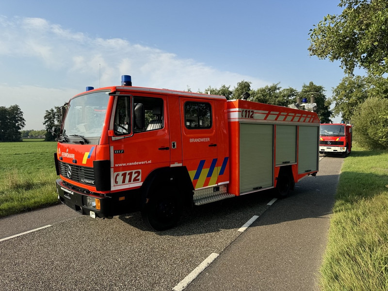 Mercedes-Benz 817 - Fire truck: picture 4 Mercedes-Benz 817 - Fire truck: picture 4