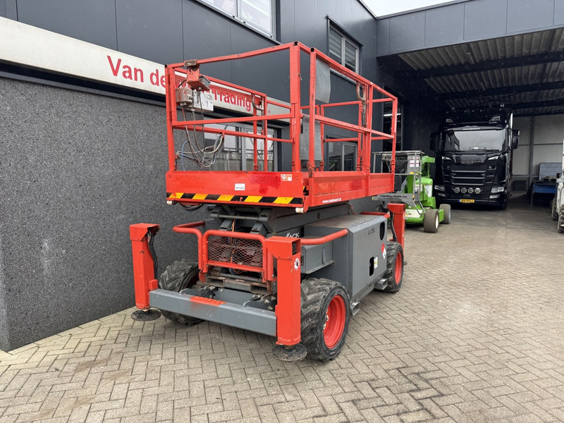 Skyjack SJ 6832RT Schaarhoogwerker / Scissor / Arbeitsbuhne 2016 4X4 Kubota Diesel 12M Werkhoogte - Scissor lift: picture 3 Skyjack SJ 6832RT Schaarhoogwerker / Scissor / Arbeitsbuhne 2016 4X4 Kubota Diesel 12M Werkhoogte - Scissor lift: picture 3