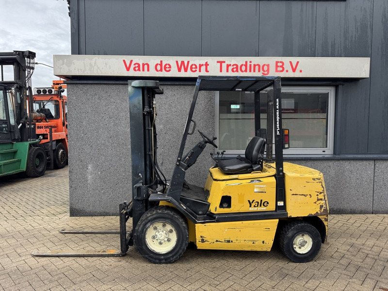 Yale GDP30 TF Triplo 465 Freelift / Sideshift / Mazda Diesel 2005 - Diesel forklift: picture 1 Yale GDP30 TF Triplo 465 Freelift / Sideshift / Mazda Diesel 2005 - Diesel forklift: picture 1
