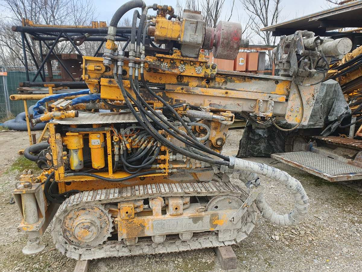 Klemm MR 701 - Drilling rig: picture 1 Klemm MR 701 - Drilling rig: picture 1