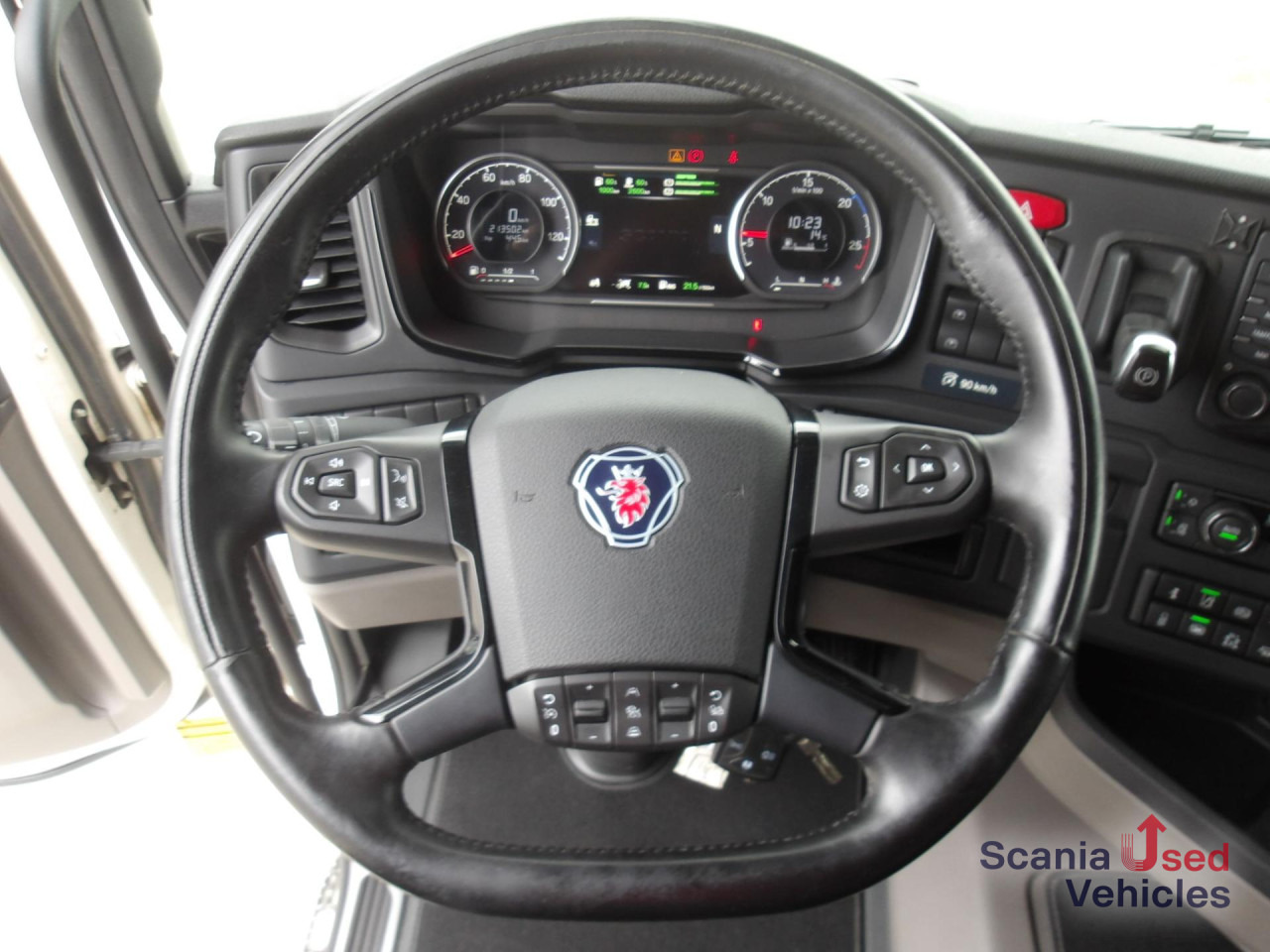 Tractor unit SCANIA R 500 A4x2NB / 2 kreis Hydr / Vollluft / Navi: picture 11 Tractor unit SCANIA R 500 A4x2NB / 2 kreis Hydr / Vollluft / Navi: picture 11