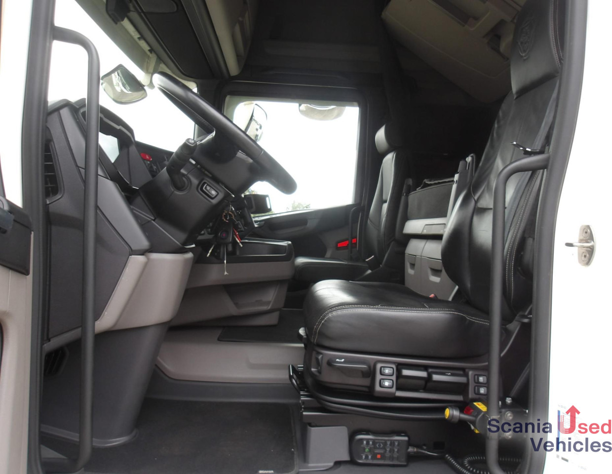 SCANIA R 500 A4x2NB / 2 kreis Hydr / Vollluft / Navi - Tractor unit: picture 4 SCANIA R 500 A4x2NB / 2 kreis Hydr / Vollluft / Navi - Tractor unit: picture 4