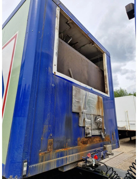 Ackermann VS-F 27 - Closed box semi-trailer: picture 3 Ackermann VS-F 27 - Closed box semi-trailer: picture 3