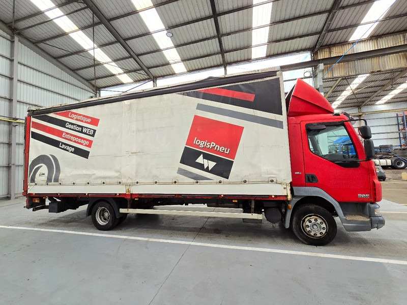 DAF LF 45 220 / EURO 5 / AIRCO / MANUEL / DHOLLANDIA 2000kg - Curtainsider truck: picture 4 DAF LF 45 220 / EURO 5 / AIRCO / MANUEL / DHOLLANDIA 2000kg - Curtainsider truck: picture 4
