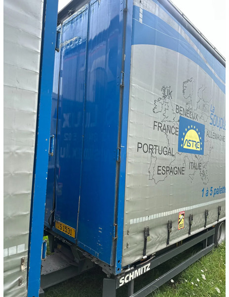 DAF XF 440 DAF XF 440 6x2 / SUPERSPACECAB / KOMBI MIT ANHANGER SCHMITZ 2016 / DURCHLADEN / 2 STUCK - Curtainsider truck: picture 3 DAF XF 440 DAF XF 440 6x2 / SUPERSPACECAB / KOMBI MIT ANHANGER SCHMITZ 2016 / DURCHLADEN / 2 STUCK - Curtainsider truck: picture 3