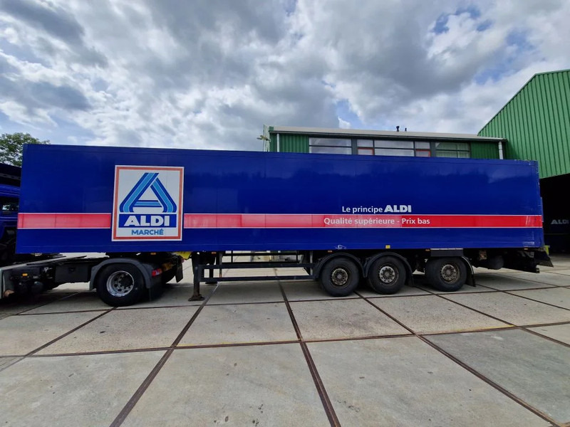 Schmitz Cargobull SKO 24 - Closed box semi-trailer: picture 4 Schmitz Cargobull SKO 24 - Closed box semi-trailer: picture 4