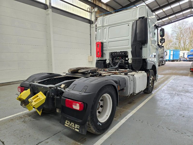 DAF XF 460 AIRCO / EURO 6 - Tractor unit: picture 5 DAF XF 460 AIRCO / EURO 6 - Tractor unit: picture 5