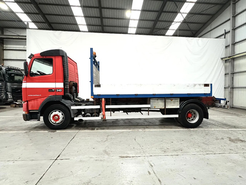 Volvo FH 12.340 BLAD-BLAD / LAMMES-LAMMES - EURO 2 - Curtainsider truck: picture 2 Volvo FH 12.340 BLAD-BLAD / LAMMES-LAMMES - EURO 2 - Curtainsider truck: picture 2