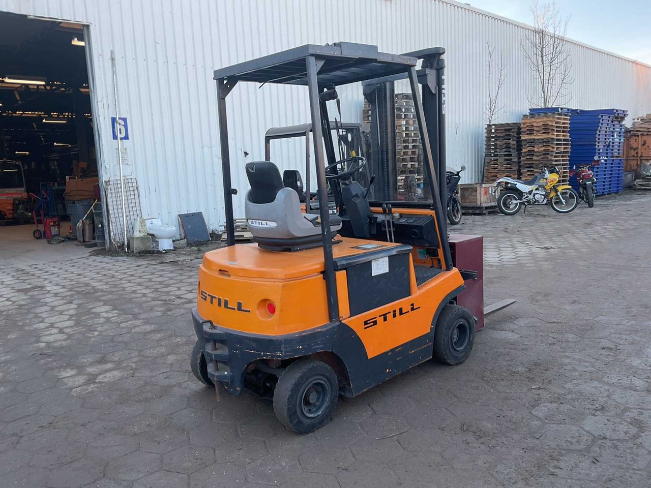 1993 STILL R 60-16 FORKLIFT - Forklift: picture 3 1993 STILL R 60-16 FORKLIFT - Forklift: picture 3