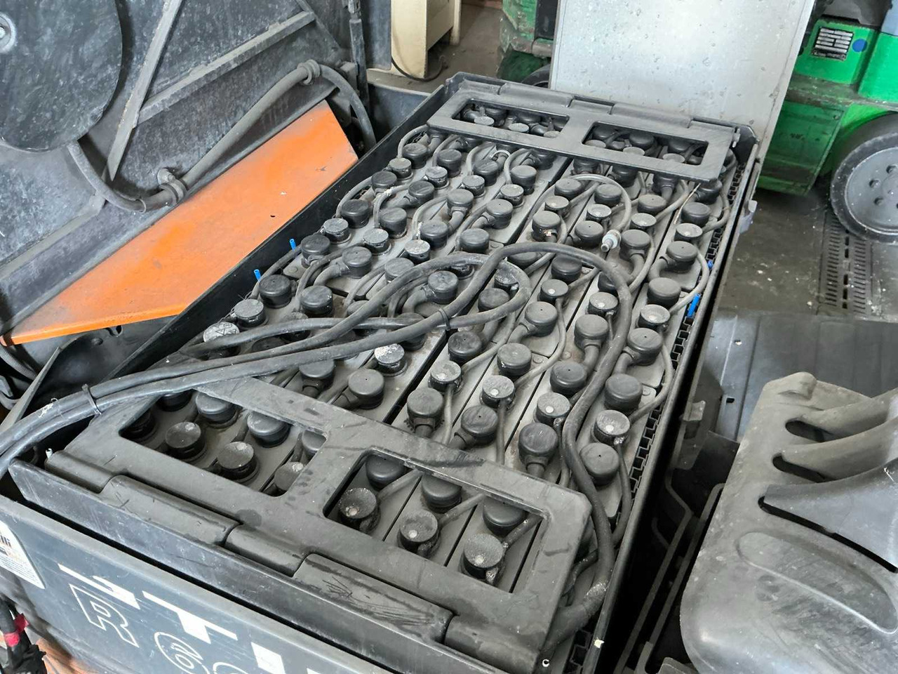 Forklift 2003 - STILL - R 60-18 - FORKLIFT: picture 9 Forklift 2003 - STILL - R 60-18 - FORKLIFT: picture 9