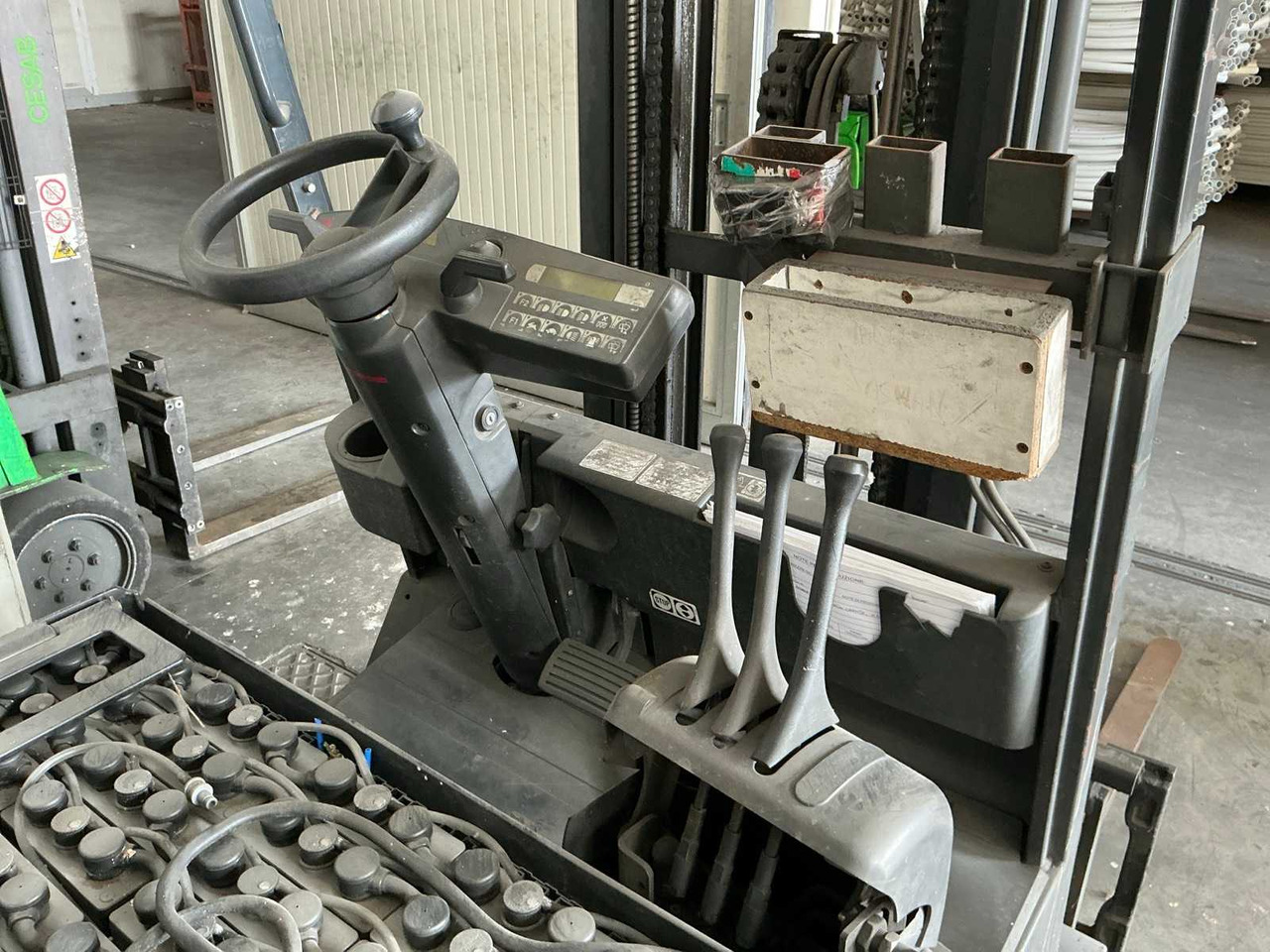 Forklift 2003 - STILL - R 60-18 - FORKLIFT: picture 8 Forklift 2003 - STILL - R 60-18 - FORKLIFT: picture 8