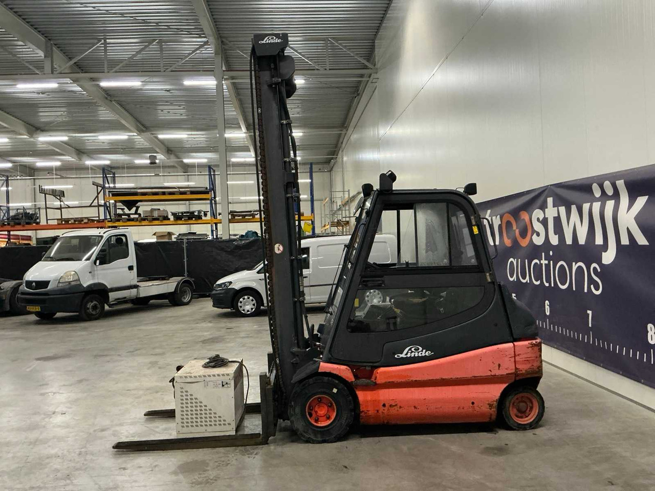 Forklift 2004 LINDE E25-02 FORKLIFT: picture 6
