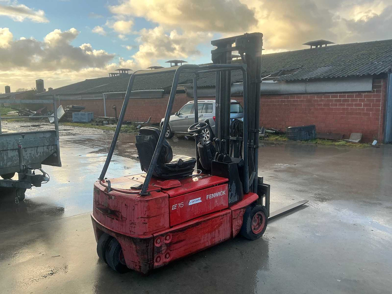 2005 LINDE E16Z-02 FORKLIFT (DEFECTIVE!) - Forklift: picture 2 2005 LINDE E16Z-02 FORKLIFT (DEFECTIVE!) - Forklift: picture 2