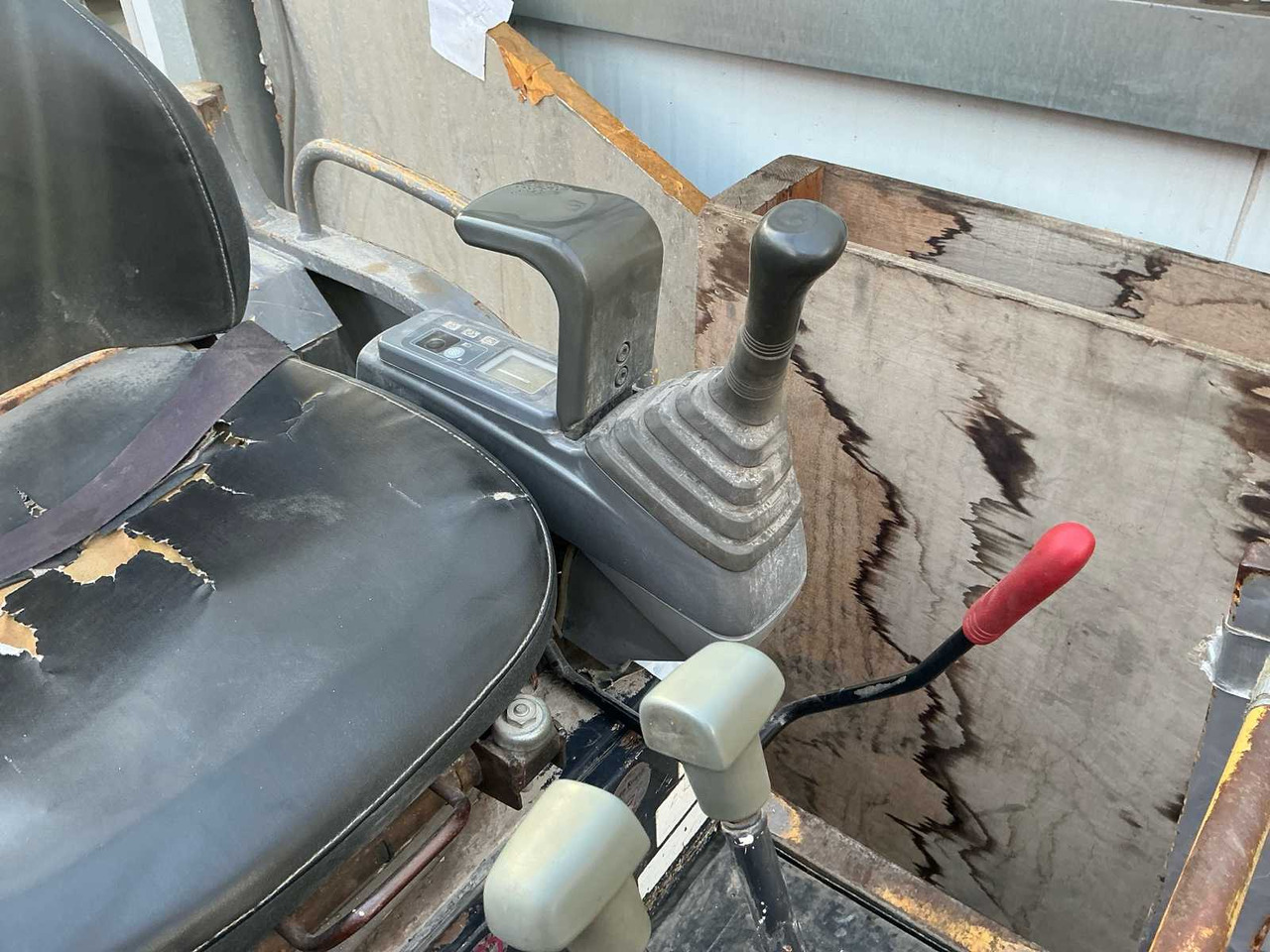 Excavator 2006 HITACHI ZX18 CRAWLER EXCAVATOR: picture 31