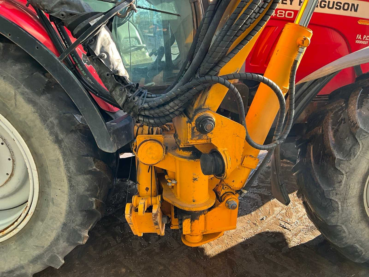 Farm tractor 2007 MASSEY FERGUSON 6480 FOUR WHEEL DRIVE FARM TRACTOR: picture 12