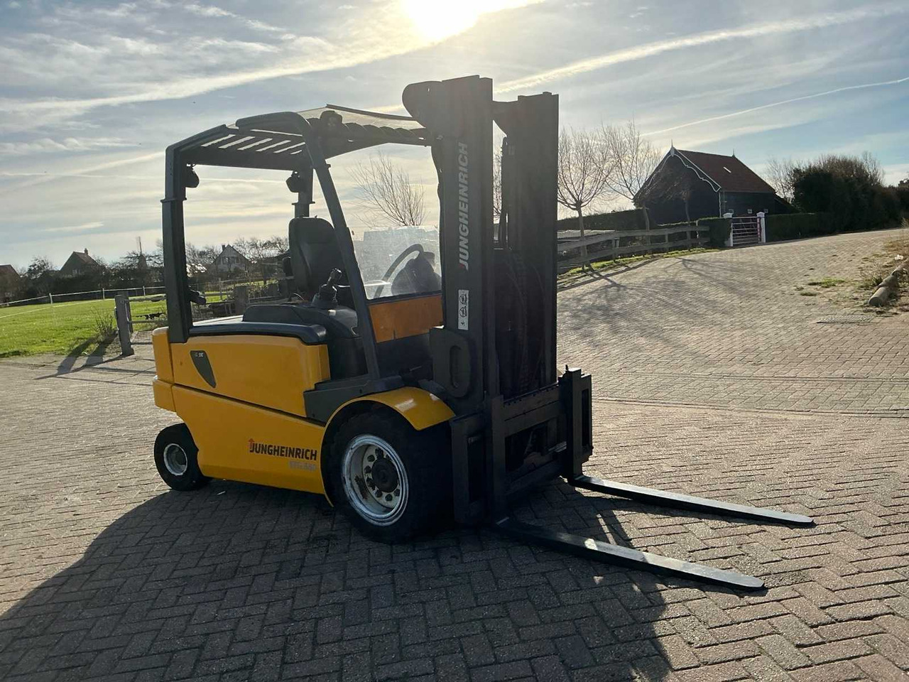 2008 JUNGHEINRICH FG550 FORKLIFT - Forklift: picture 5 2008 JUNGHEINRICH FG550 FORKLIFT - Forklift: picture 5