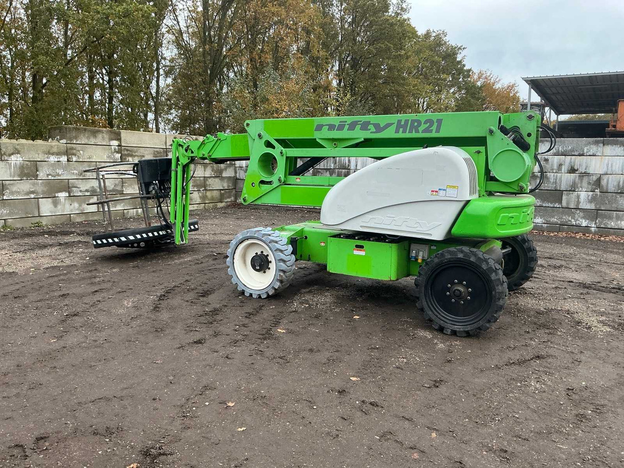 2010 NIFTY HR 21 HYBRID AERIAL WORK PLATFORM - Aerial platform: picture 4 2010 NIFTY HR 21 HYBRID AERIAL WORK PLATFORM - Aerial platform: picture 4