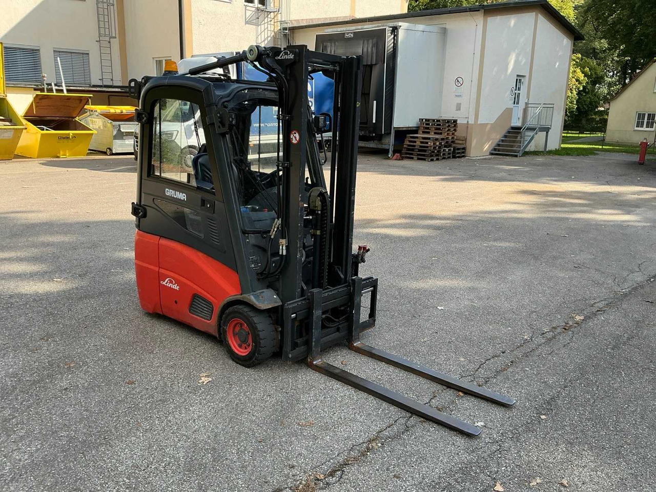 2012 LINDE E15-01 FORKLIFT TRUCK - Forklift: picture 3 2012 LINDE E15-01 FORKLIFT TRUCK - Forklift: picture 3