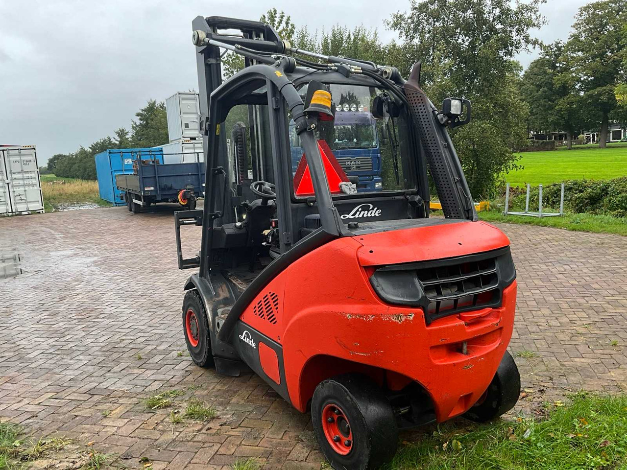 2012 - LINDE - HD30 - 3 TON - DIESEL - FORKLIFT TRUCK - Forklift: picture 3 2012 - LINDE - HD30 - 3 TON - DIESEL - FORKLIFT TRUCK - Forklift: picture 3
