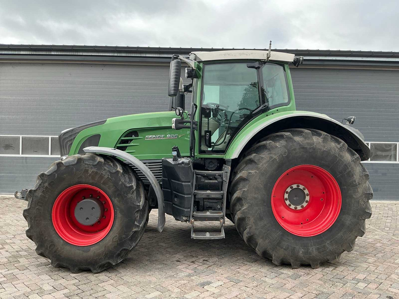 2013 FENDT 936 VARIO ALL-WHEEL DRIVE FARM TRACTOR - Farm tractor: picture 2 2013 FENDT 936 VARIO ALL-WHEEL DRIVE FARM TRACTOR - Farm tractor: picture 2