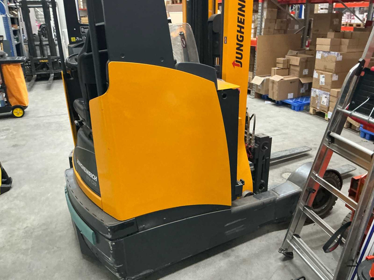 Forklift 2013 JUNGHEINRICH ETV C20 FORKLIFT: picture 9 Forklift 2013 JUNGHEINRICH ETV C20 FORKLIFT: picture 9