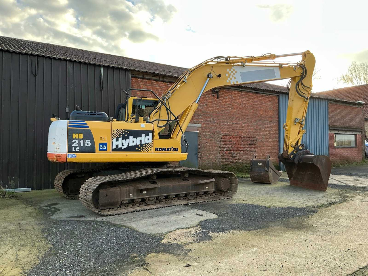 2013 KOMATSU HB 215 LC - 1 CRAWLER EXCAVATOR - Excavator: picture 4 2013 KOMATSU HB 215 LC - 1 CRAWLER EXCAVATOR - Excavator: picture 4