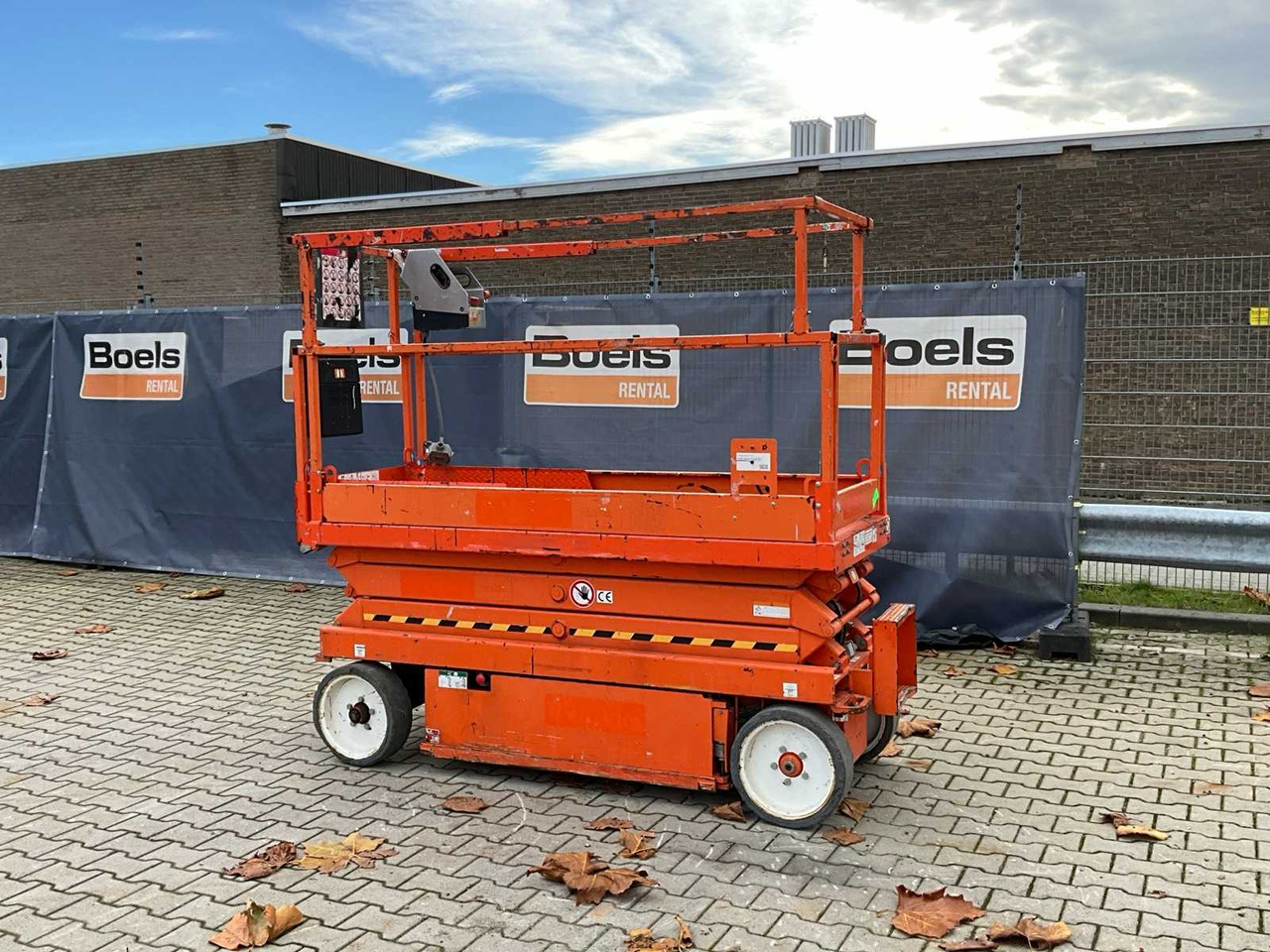 2015 SKYJACK SJ III 3220 AERIAL PLATFORM - Aerial platform: picture 2 2015 SKYJACK SJ III 3220 AERIAL PLATFORM - Aerial platform: picture 2