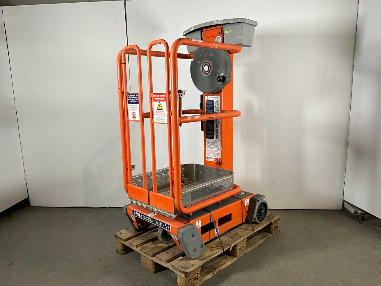 2017 JLG ECOLIFT 50 PASSENGER LIFT 3,5M MANUAL - Aerial platform: picture 1 2017 JLG ECOLIFT 50 PASSENGER LIFT 3,5M MANUAL - Aerial platform: picture 1