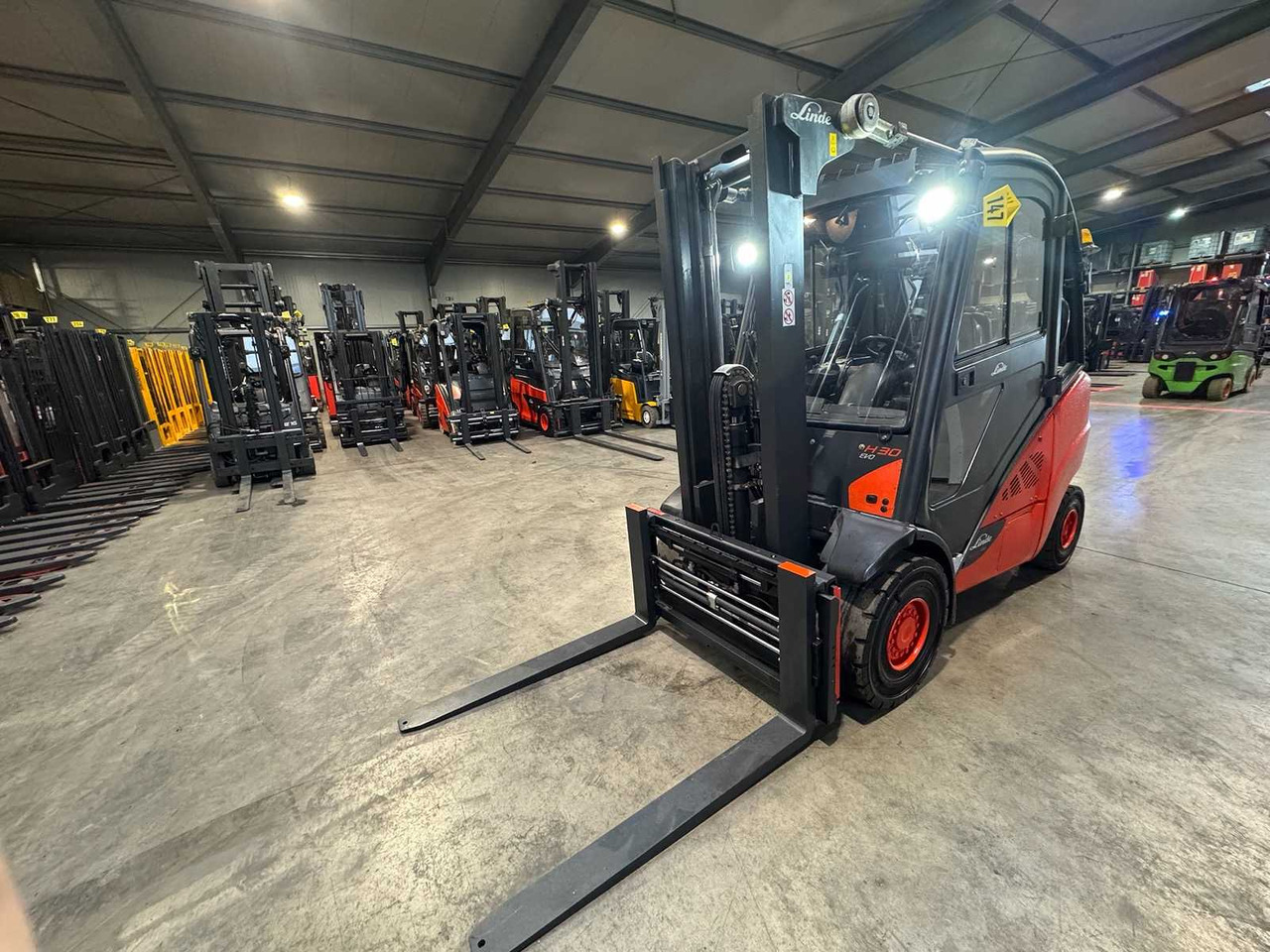 2017 SERVICE + UVV 11/2026 LINDE H30D EVO 3,000KG DUPLEX FREE LIFT 3RD + 4TH VALVE FORK ADJUSTER DIESEL FORKLIFT FORKLIFT 4,702 HOURS. - Forklift: picture 3 2017 SERVICE + UVV 11/2026 LINDE H30D EVO 3,000KG DUPLEX FREE LIFT 3RD + 4TH VALVE FORK ADJUSTER DIESEL FORKLIFT FORKLIFT 4,702 HOURS. - Forklift: picture 3