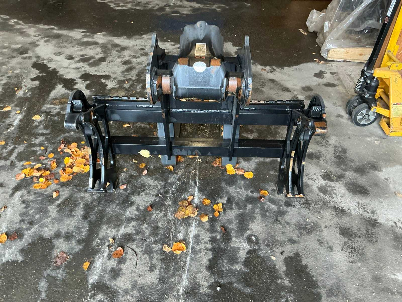 ACB - 2021 - PALLET JACK TINES - Wheel loader: picture 3 ACB - 2021 - PALLET JACK TINES - Wheel loader: picture 3