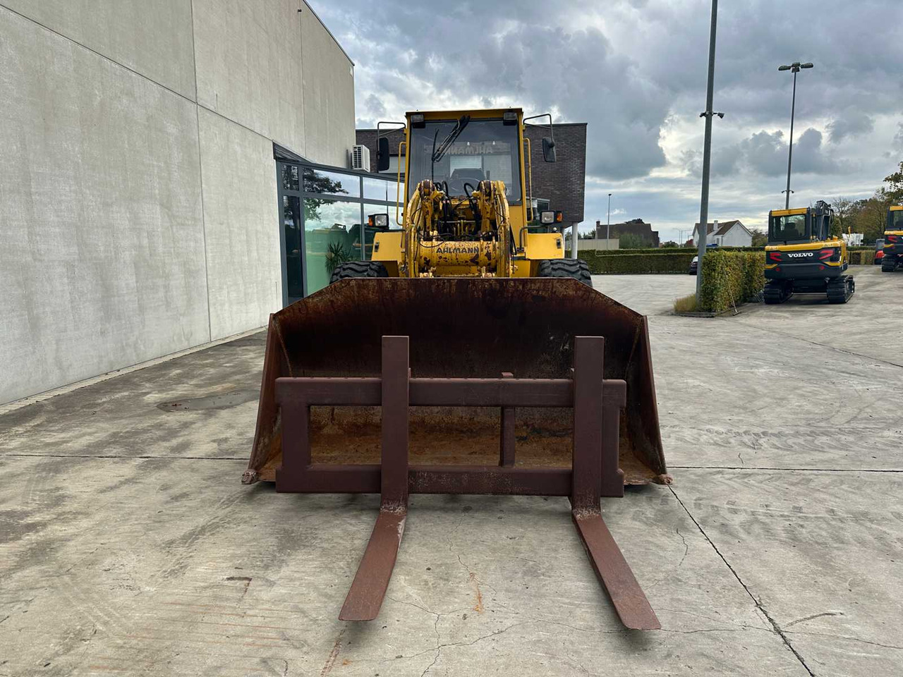 AHLMANN - 1999 - AS200 - SHOVEL - Wheel loader: picture 2 AHLMANN - 1999 - AS200 - SHOVEL - Wheel loader: picture 2