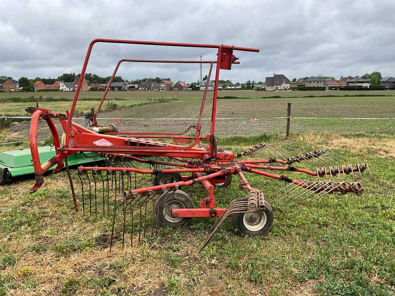 Kuhn GA 381 GM - Agricultural machinery: picture 2 Kuhn GA 381 GM - Agricultural machinery: picture 2