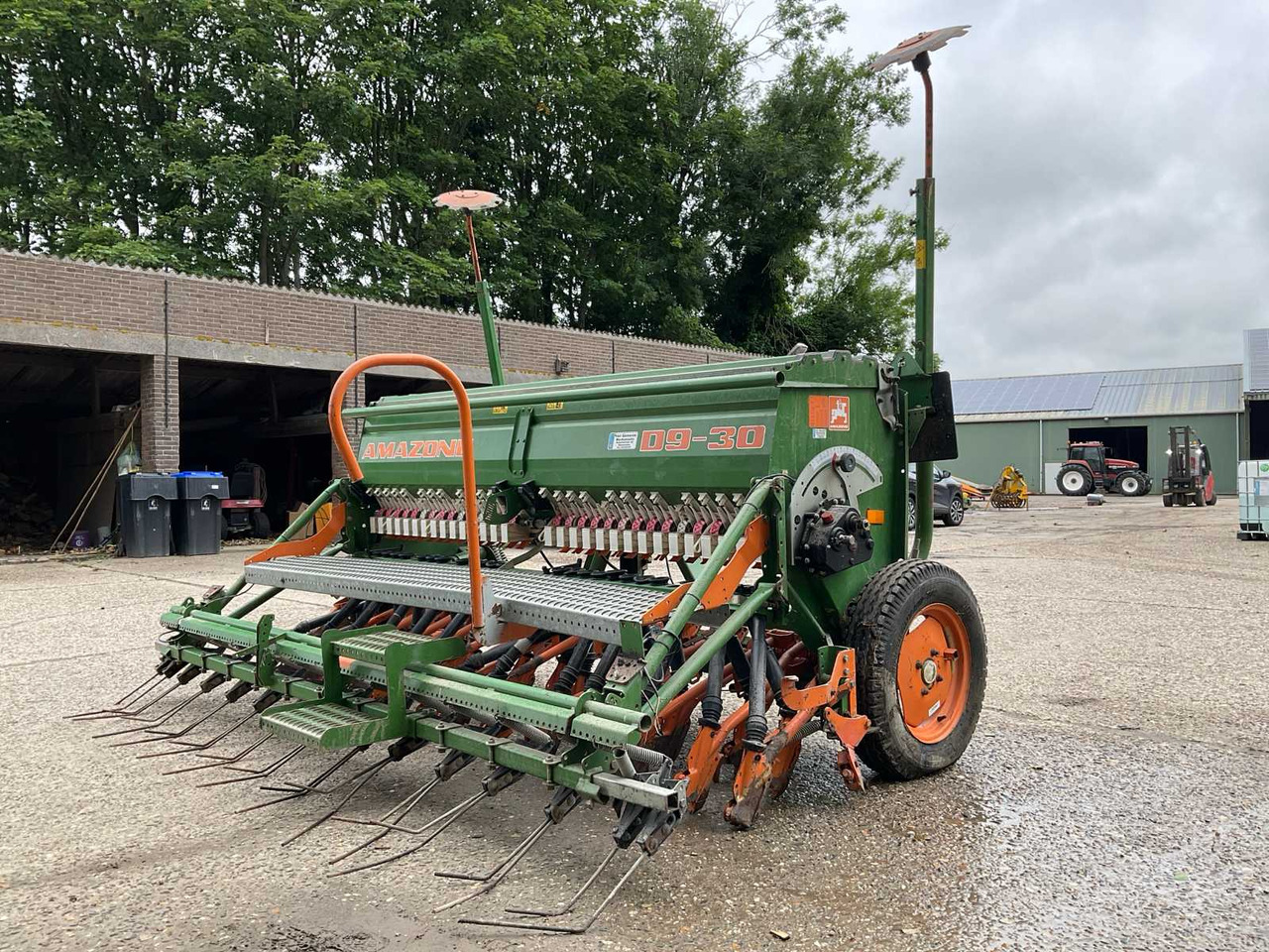 Amazone 09-30 Super - Precision sowing machine: picture 5 Amazone 09-30 Super - Precision sowing machine: picture 5