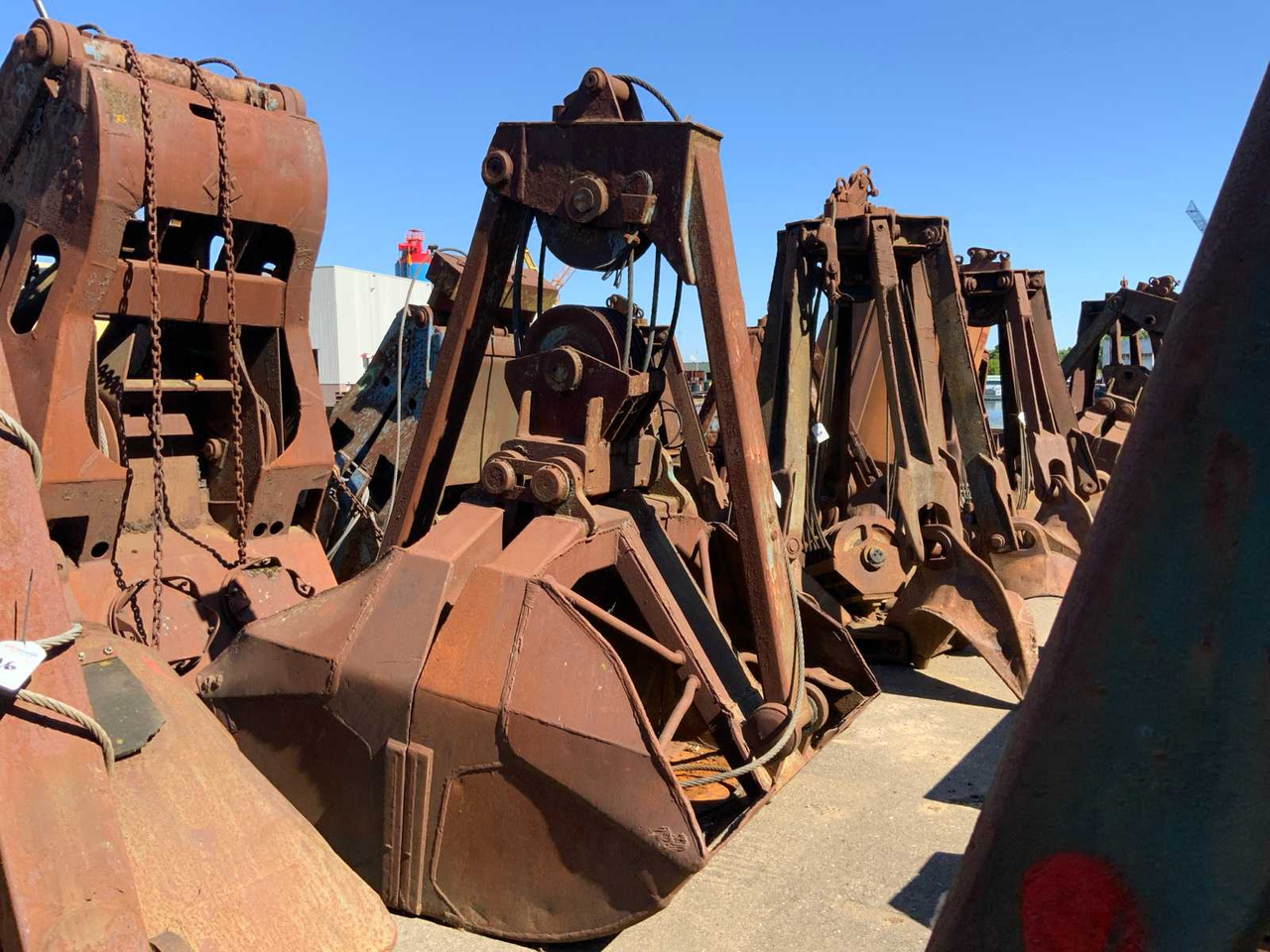Verachtert - Attachment for Construction machinery: picture 1 Verachtert - Attachment for Construction machinery: picture 1