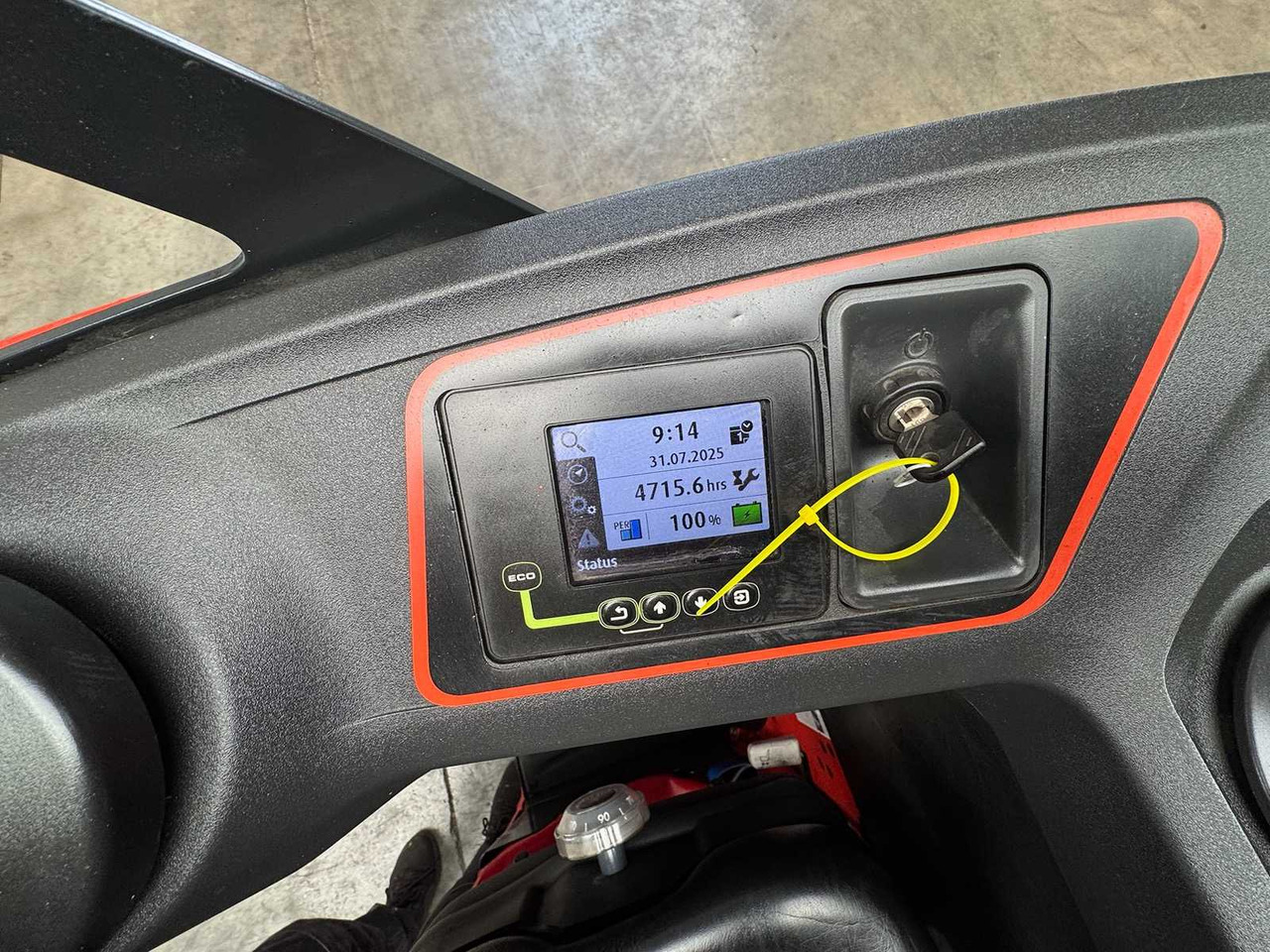 Forklift BATTERY 46/2023 BJ.2020 SERVICE + UVV 08/2026 LINDE T20R PALLET TRUCK STACKER ANT 4,715 HOURS: picture 10