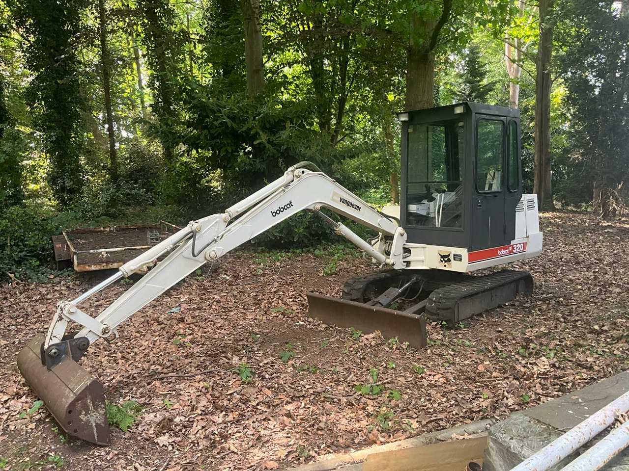 BOBCAT 231 - Mini excavator: picture 1 BOBCAT 231 - Mini excavator: picture 1
