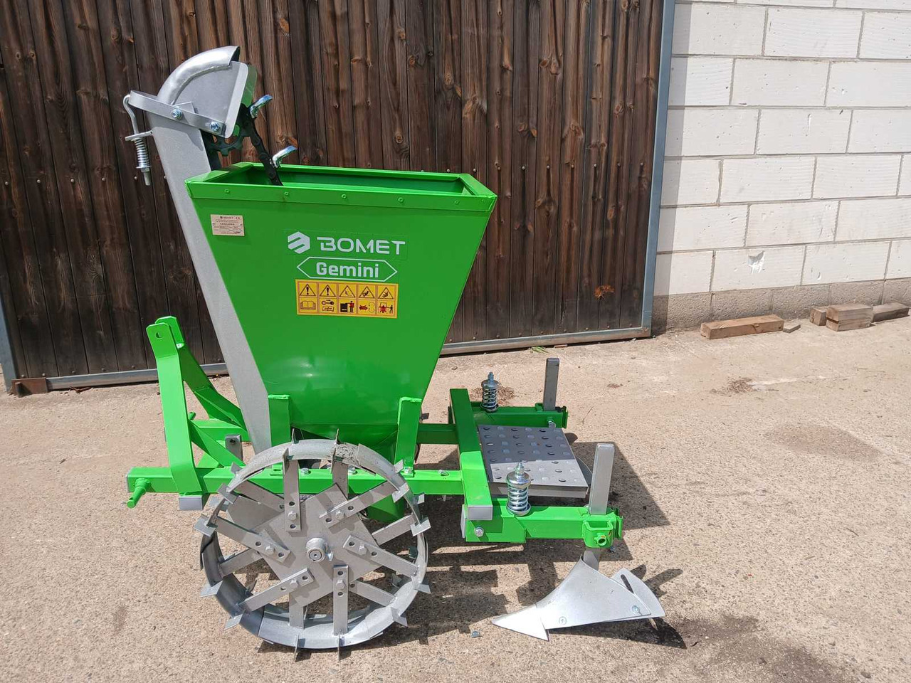 Bomet Gemini - Potato planter: picture 1 Bomet Gemini - Potato planter: picture 1
