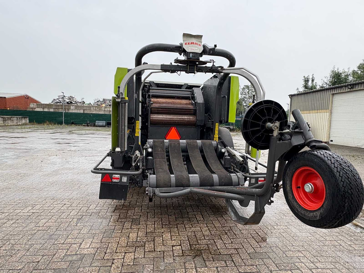 CLAAS ROLLANT 455 UNIWRAP 750 - Round baler: picture 4 CLAAS ROLLANT 455 UNIWRAP 750 - Round baler: picture 4