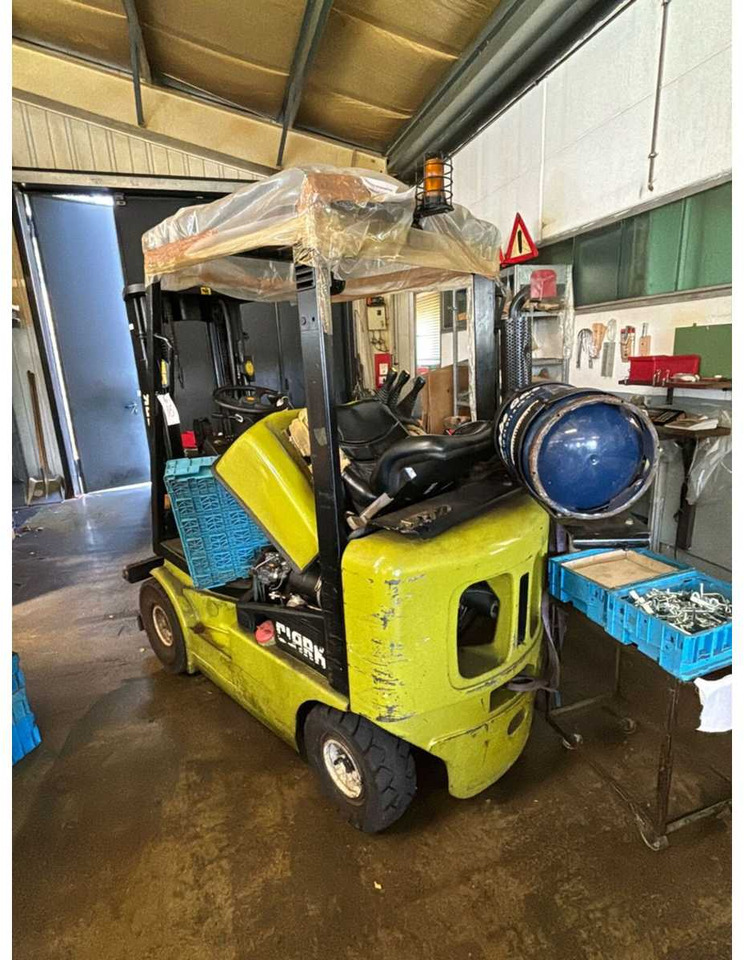 CLARK - CGP 17 - LPG FORKLIFT - Forklift: picture 3 CLARK - CGP 17 - LPG FORKLIFT - Forklift: picture 3