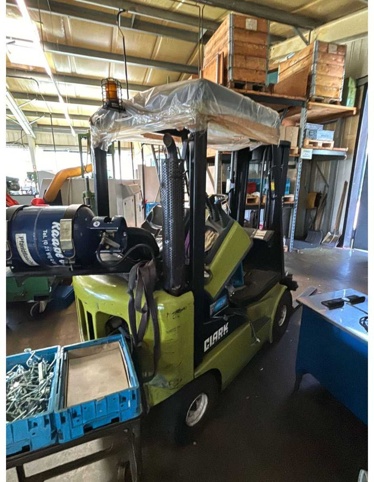 CLARK - CGP 17 - LPG FORKLIFT - Forklift: picture 4 CLARK - CGP 17 - LPG FORKLIFT - Forklift: picture 4