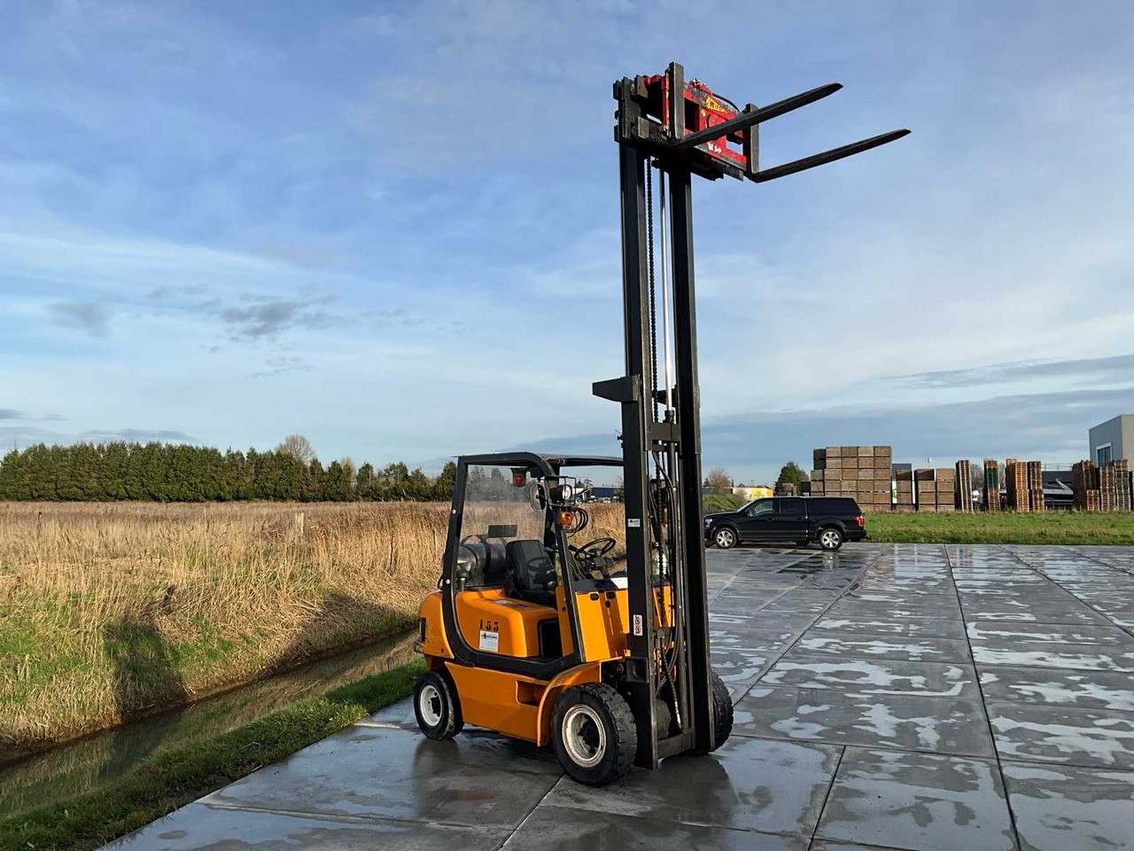 CLARK CMP-20L FORKLIFT TRUCK - Forklift: picture 1 CLARK CMP-20L FORKLIFT TRUCK - Forklift: picture 1