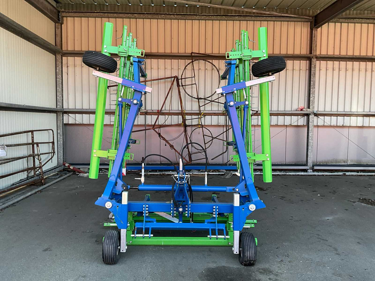 Ceres CWE-600 - Fertilizing equipment: picture 2 Ceres CWE-600 - Fertilizing equipment: picture 2